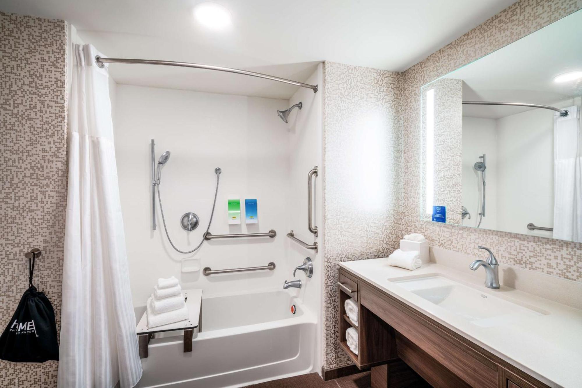 Home2 Suites By Hilton Brunswick Ngoại thất bức ảnh