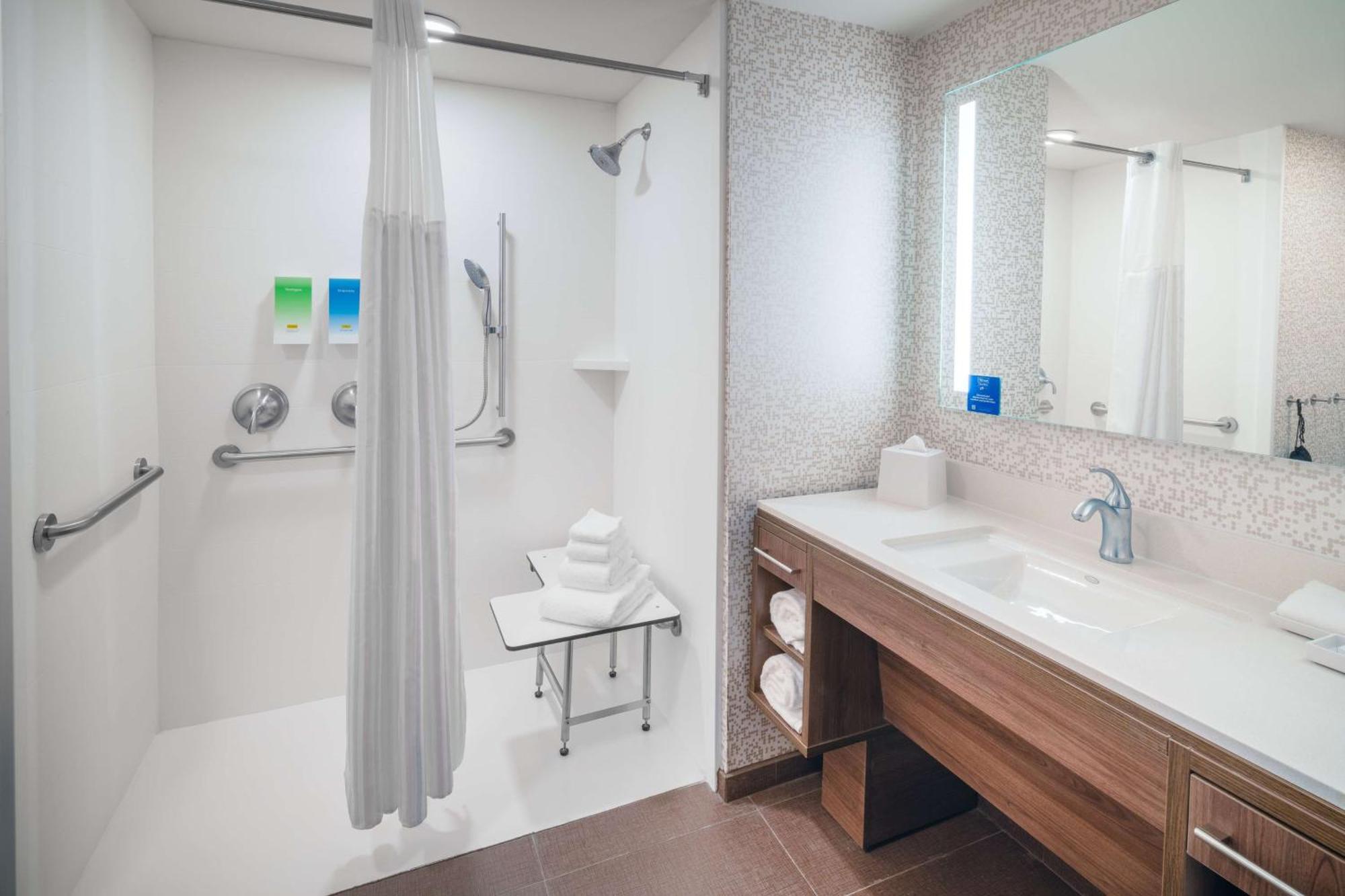 Home2 Suites By Hilton Brunswick Ngoại thất bức ảnh