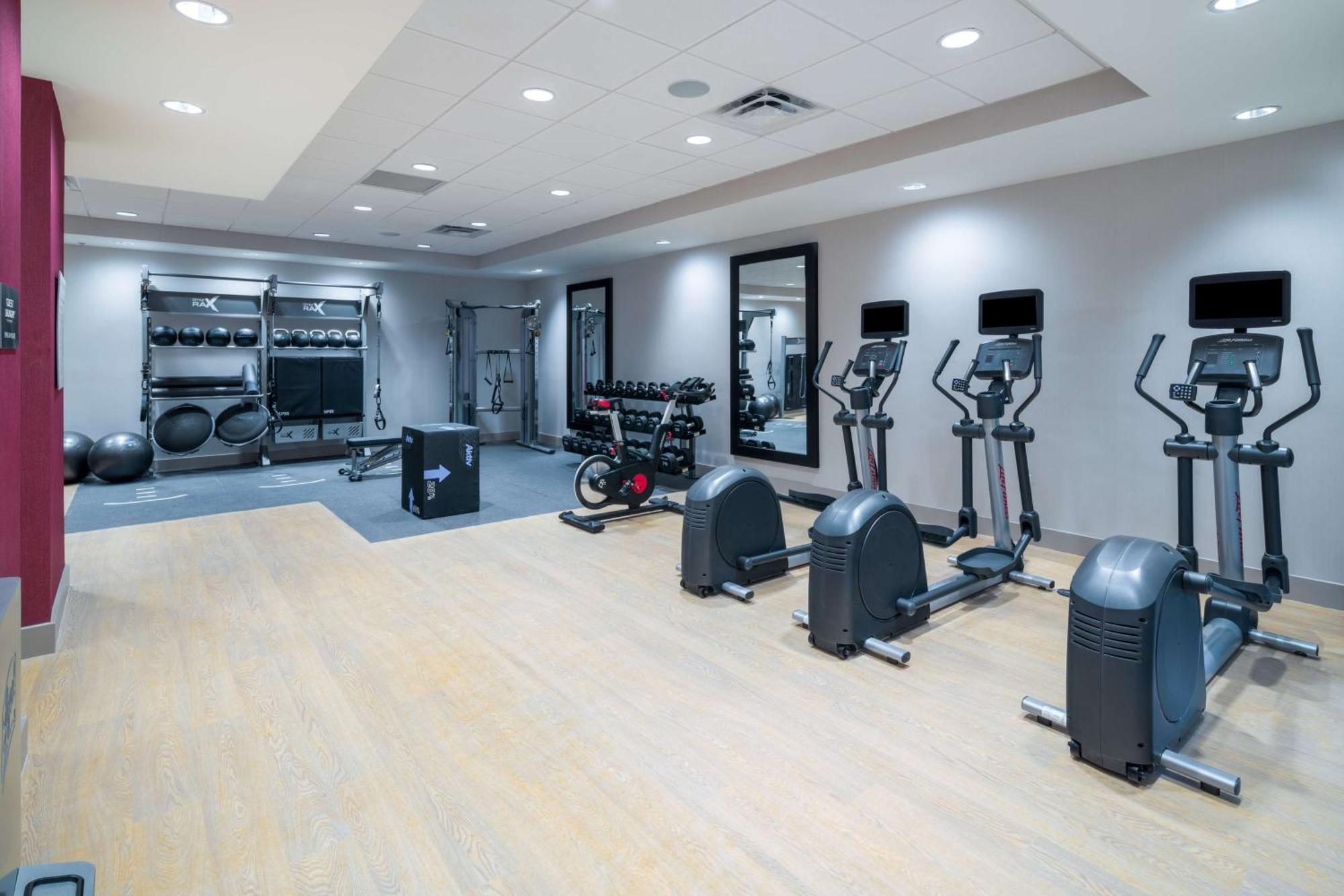 Home2 Suites By Hilton Brunswick Ngoại thất bức ảnh