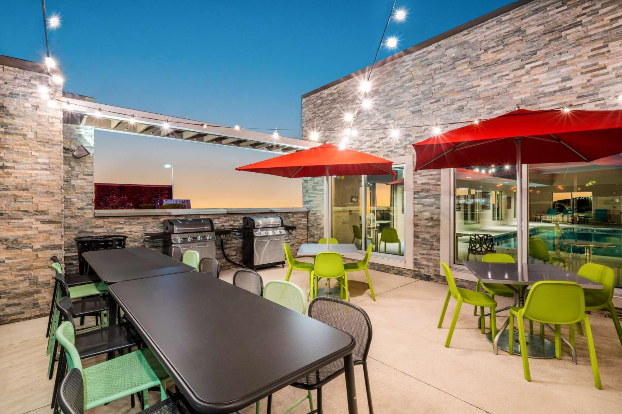 Home2 Suites By Hilton Brunswick Ngoại thất bức ảnh